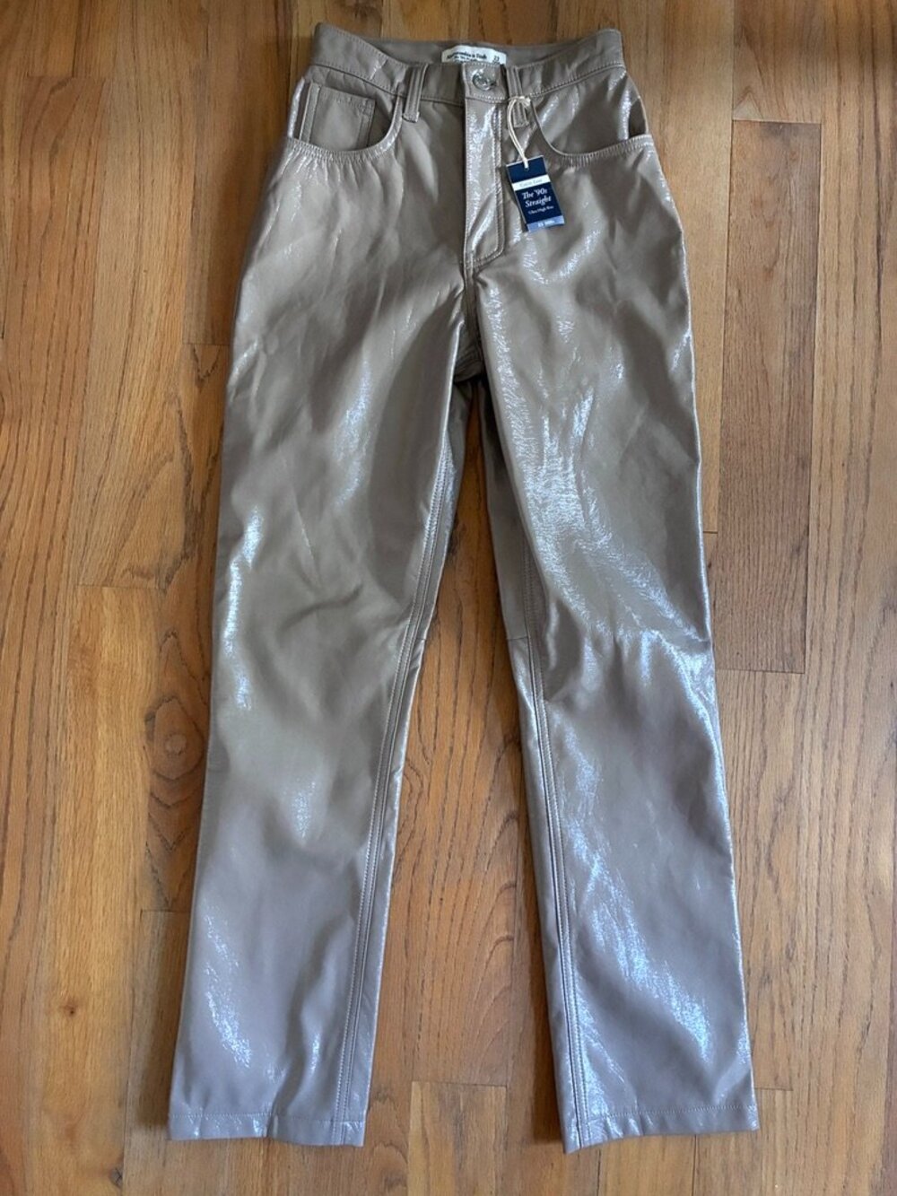 NWT Abercrombie Curve Love 90s Straight Vegan Leather Pants Size 23 (000)